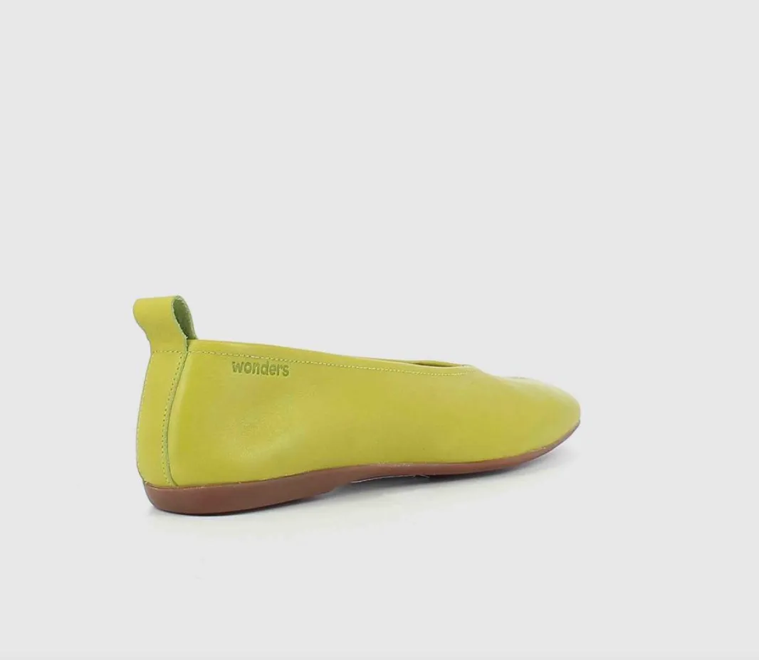 A8661 Apple Ballet Flat