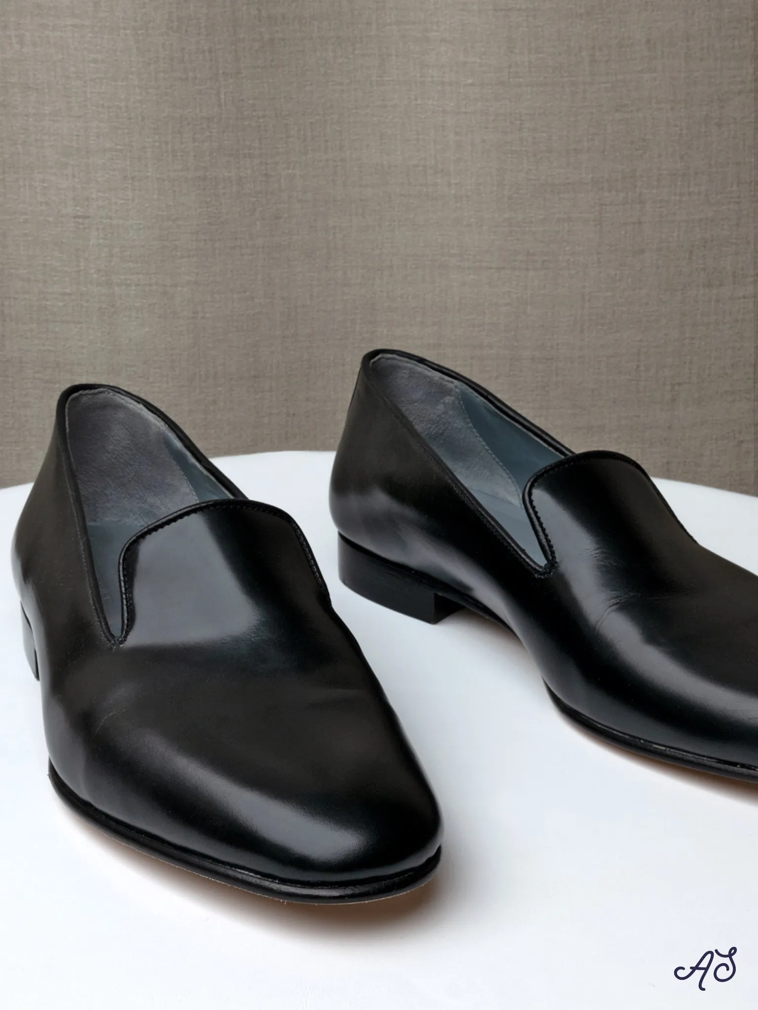 Albert Slippers in Black French Calf Leather