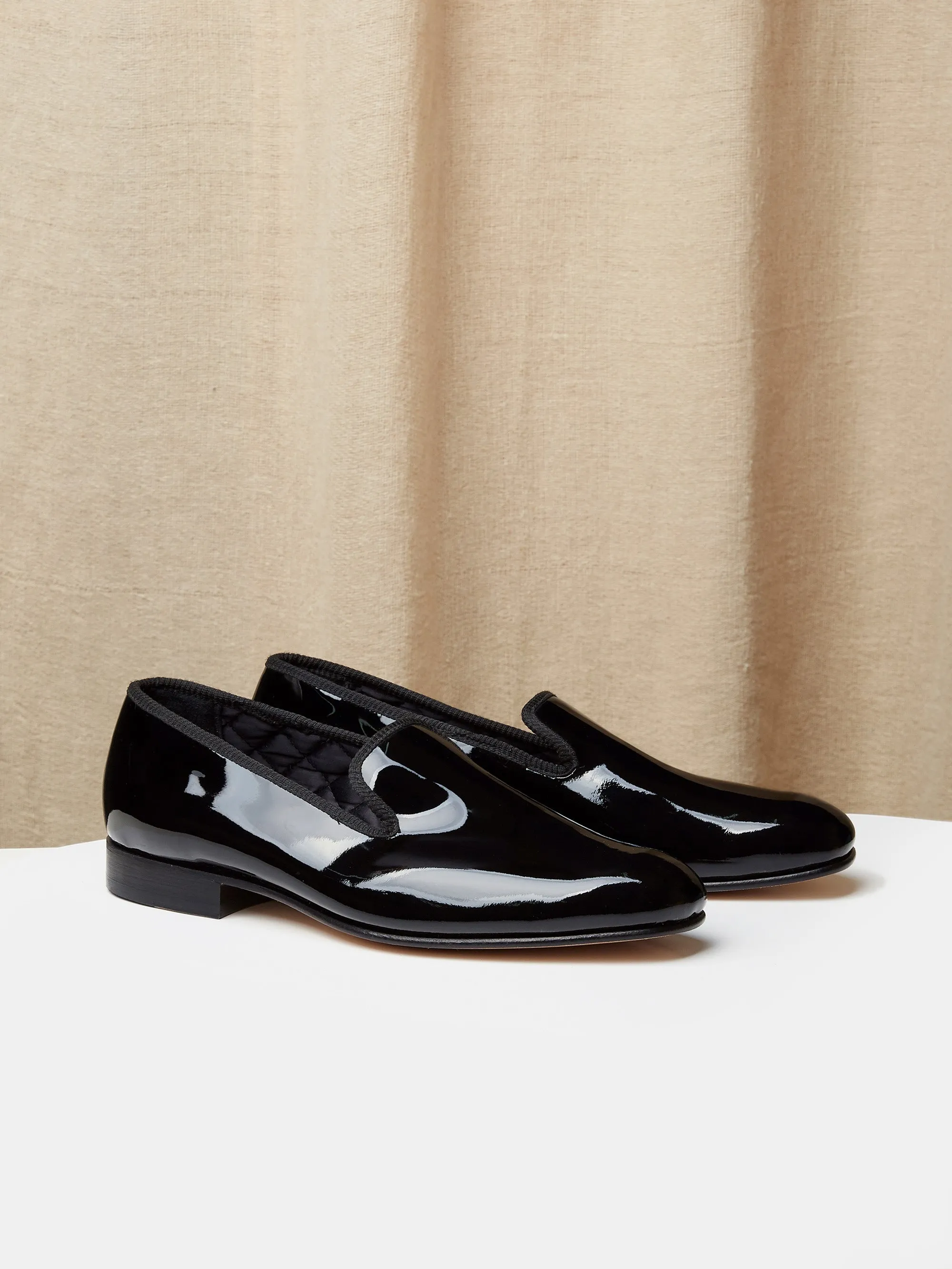 Albert Slippers in Black Patent Leather, Chiseled Toe