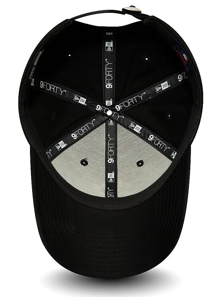 cap New Era 9FO Essential MLB New York Yankees - Black/White - women´s