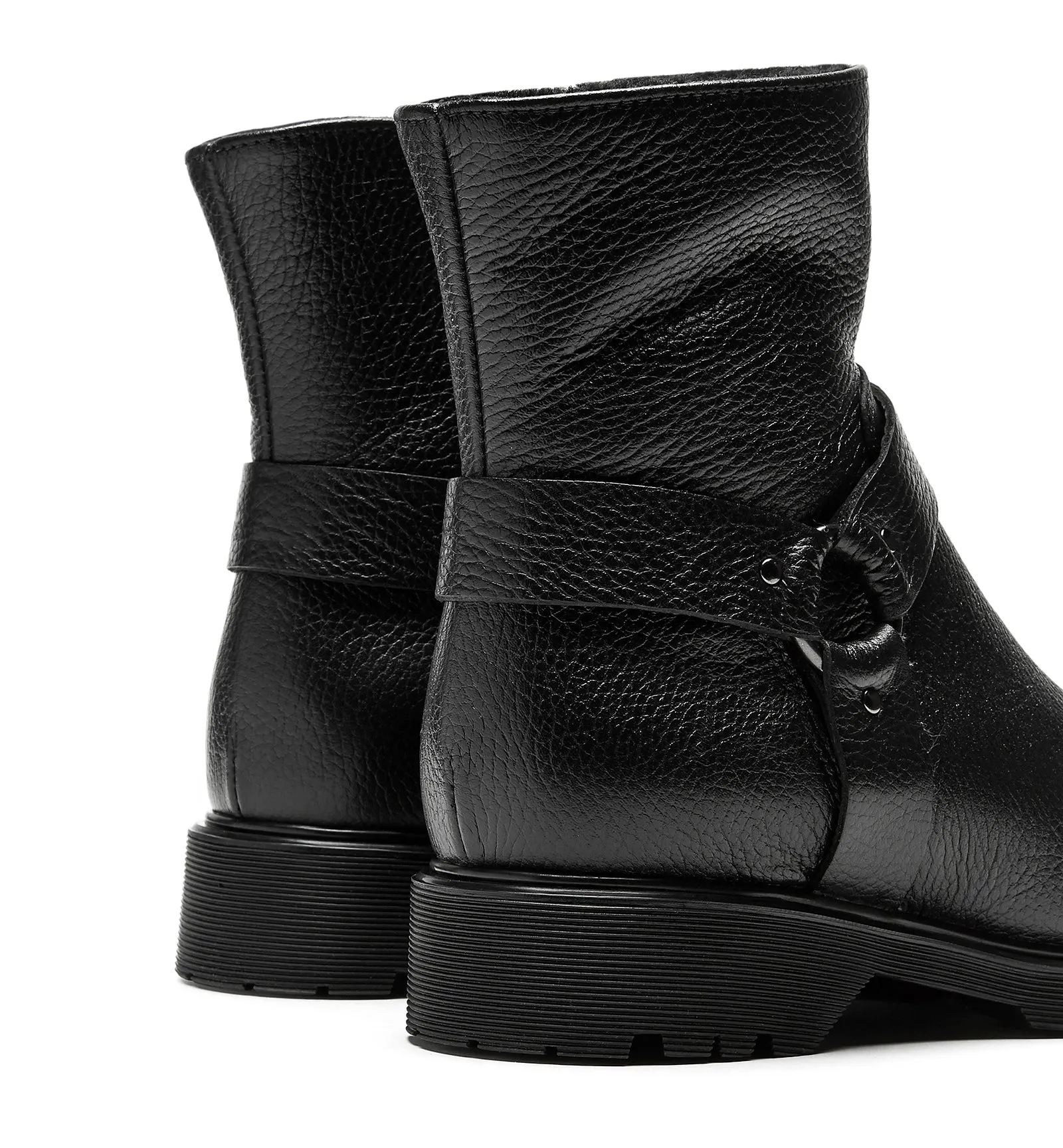 HYATT SHEARLING-LINED PEBBLED LEATHER BOOTIE