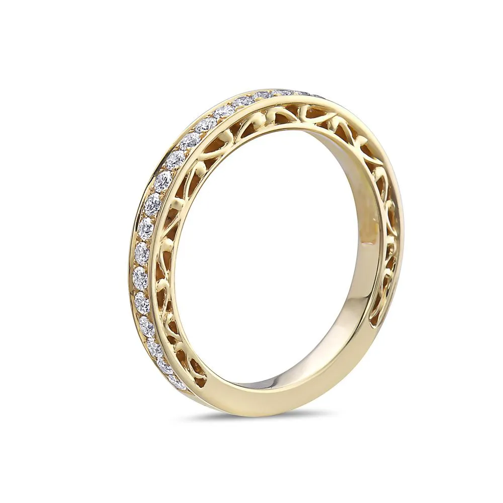 Ladies 18K Yellow Gold With 0.45 CT Diamonds Wedding Band